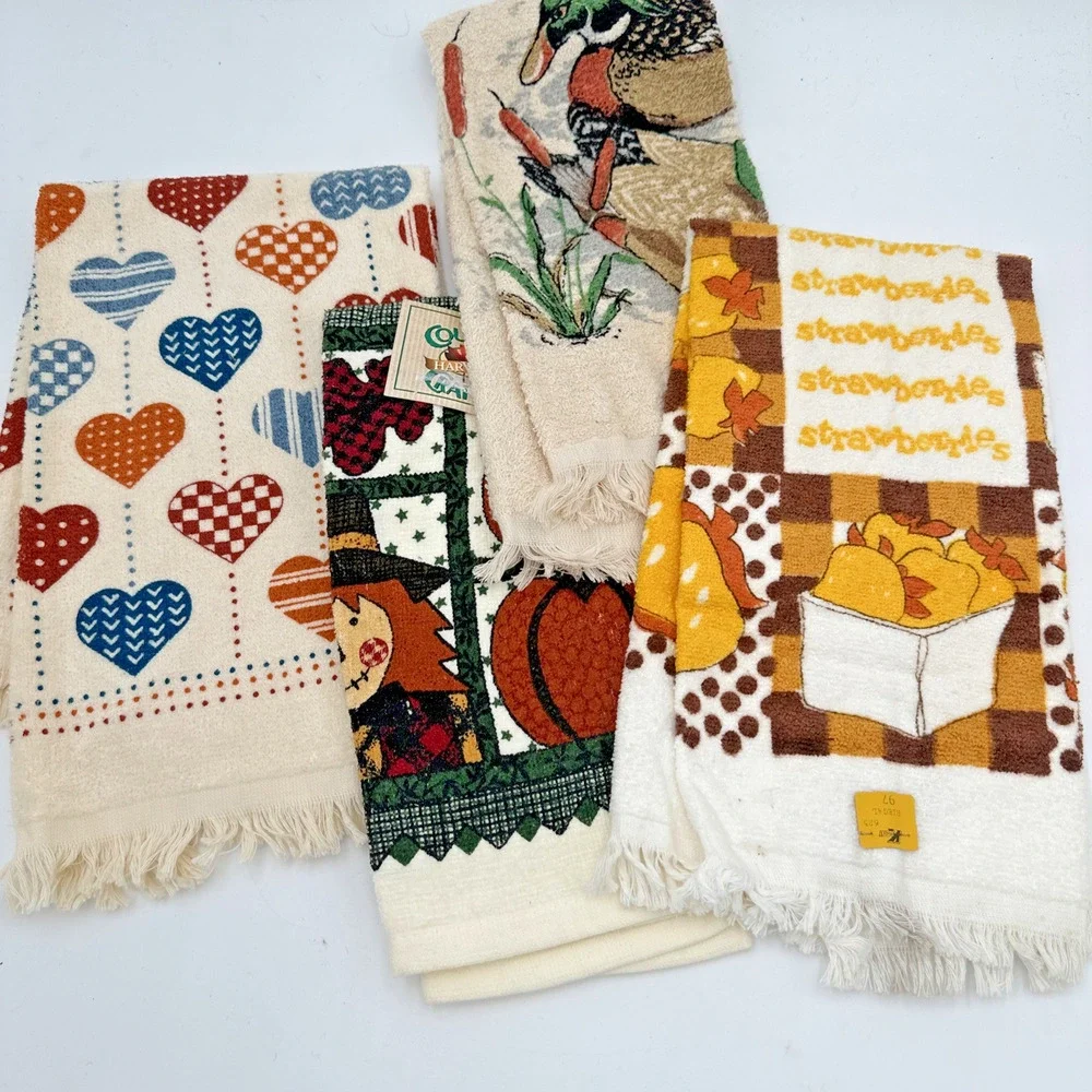 Lot Of 4 Vintage Dishtowels Strawberries, Ducks, Fall, And Heart Designs All New